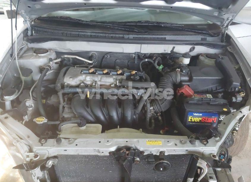 Photo 10 of 2005 Toyota Corolla LE (VIN 1NXBR32E65Z347739)