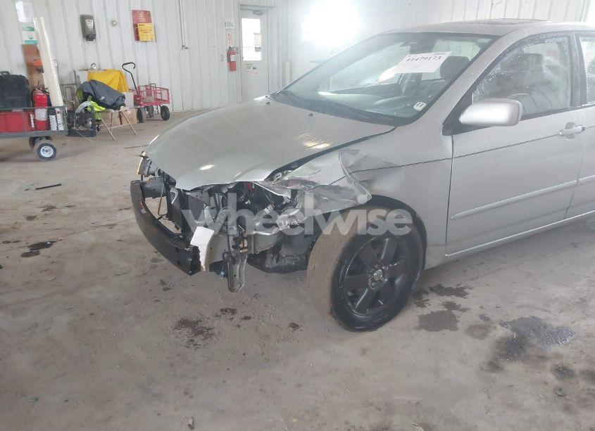 Photo 6 of 2005 Toyota Corolla LE (VIN 1NXBR32E65Z347739)