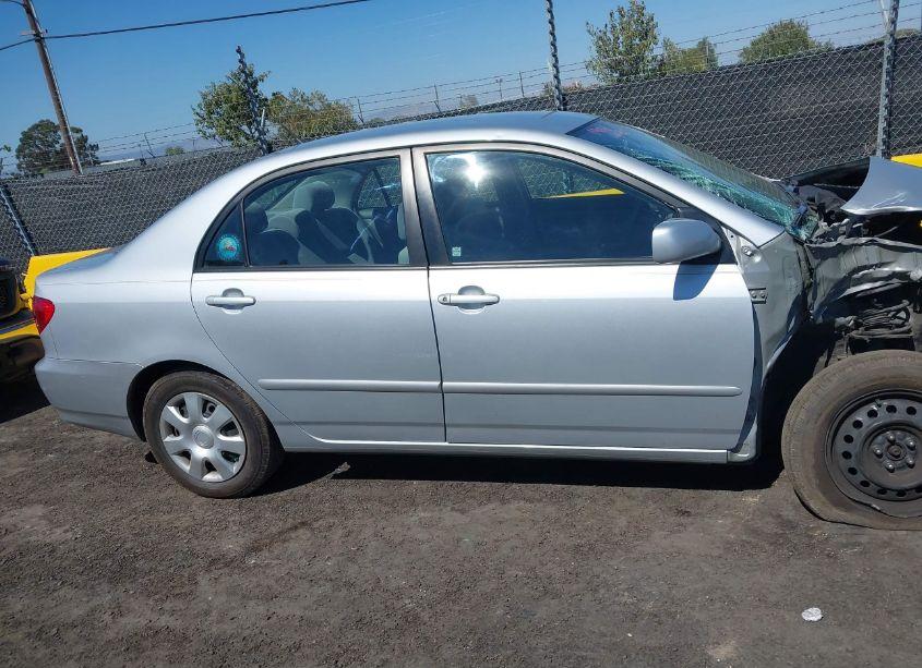 Photo 13 of 2005 Toyota Corolla LE (VIN 1NXBR32E65Z350303)
