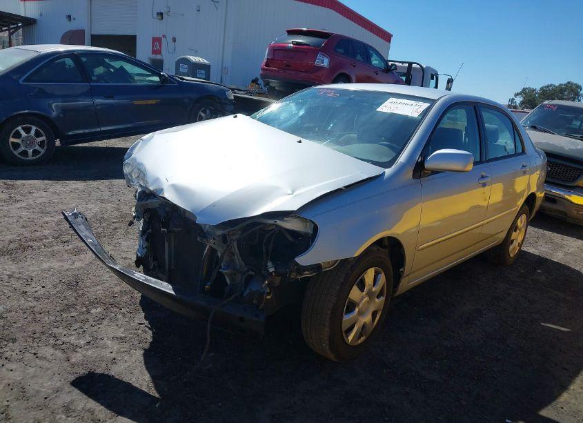 Photo 2 of 2005 Toyota Corolla LE (VIN 1NXBR32E65Z350303)