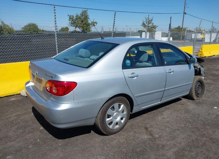 Photo 4 of 2005 Toyota Corolla LE (VIN 1NXBR32E65Z350303)