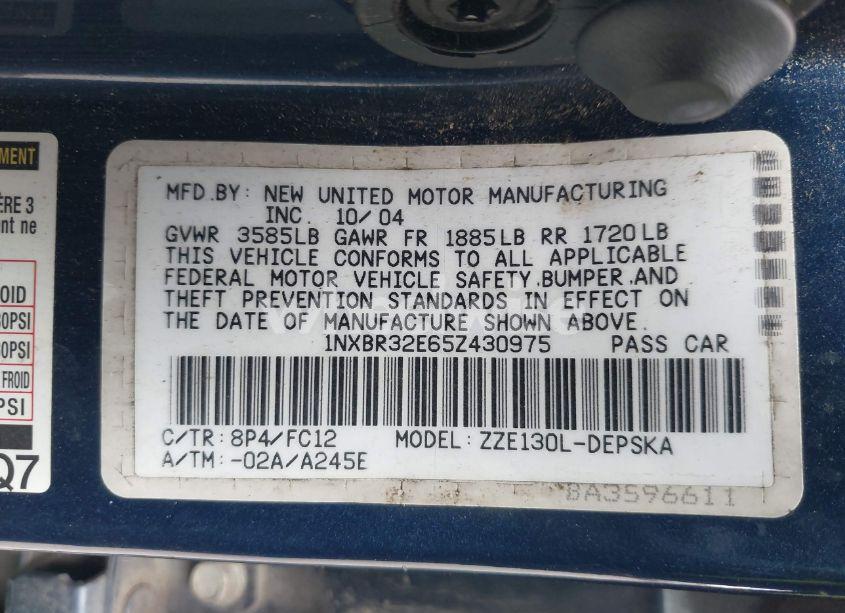 Photo 9 of 2005 Toyota Corolla S (VIN 1NXBR32E65Z430975)