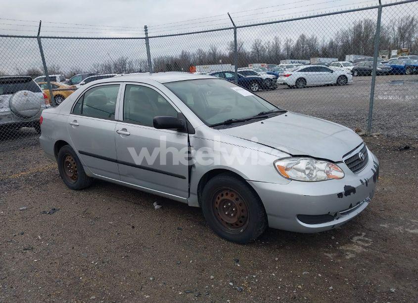 2005 Toyota Corolla CE (VIN 1NXBR32E65Z468304) main photo