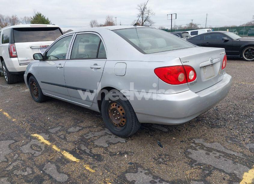Photo 3 of 2005 Toyota Corolla CE (VIN 1NXBR32E65Z468304)