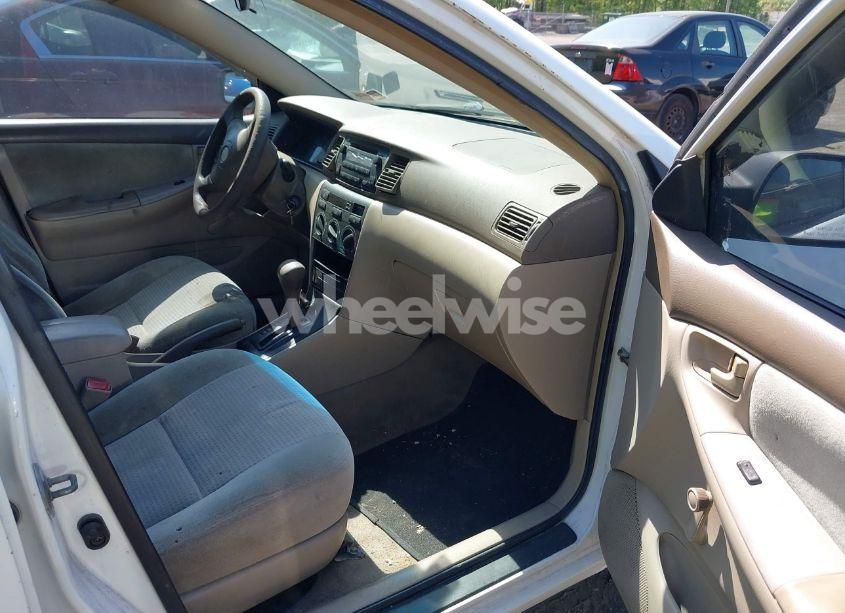 Photo 5 of 2005 Toyota Corolla CE (VIN 1NXBR32E65Z488343)