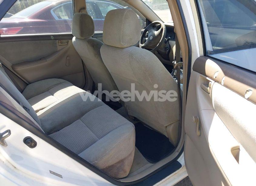 Photo 8 of 2005 Toyota Corolla CE (VIN 1NXBR32E65Z488343)