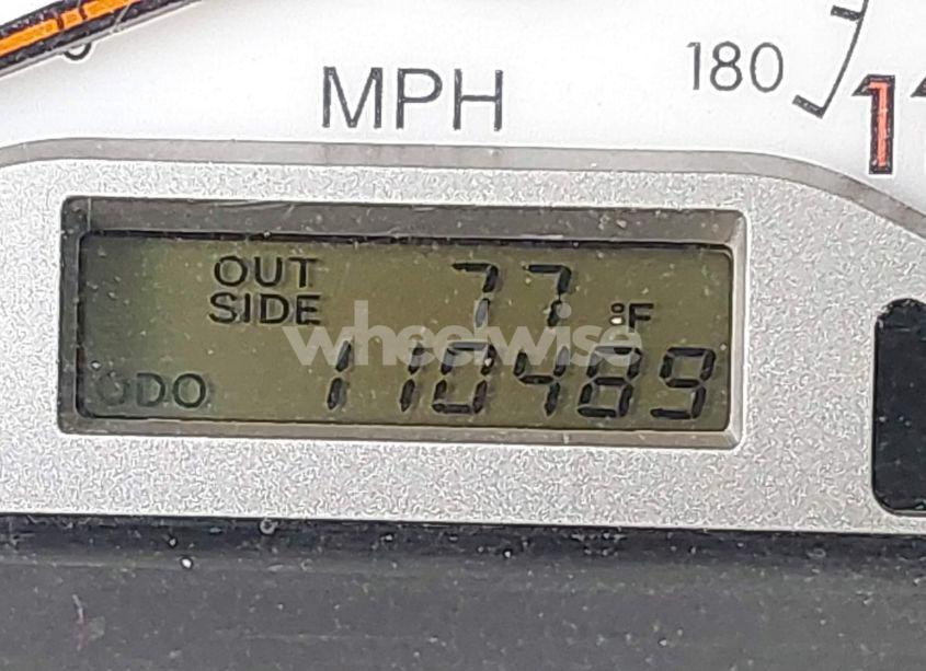 Photo 15 of 2005 Toyota Corolla S (VIN 1NXBR32E65Z493042)