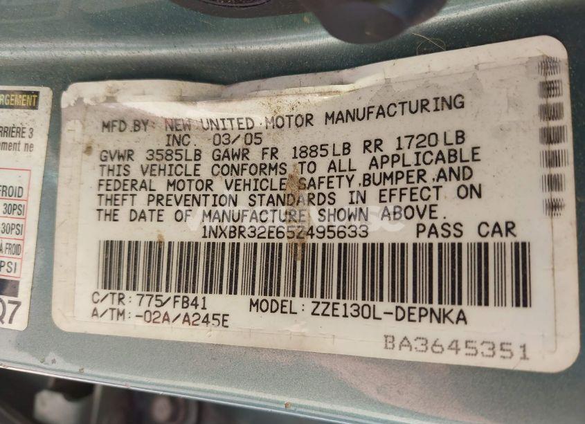 Photo 9 of 2005 Toyota Corolla LE (VIN 1NXBR32E65Z495633)