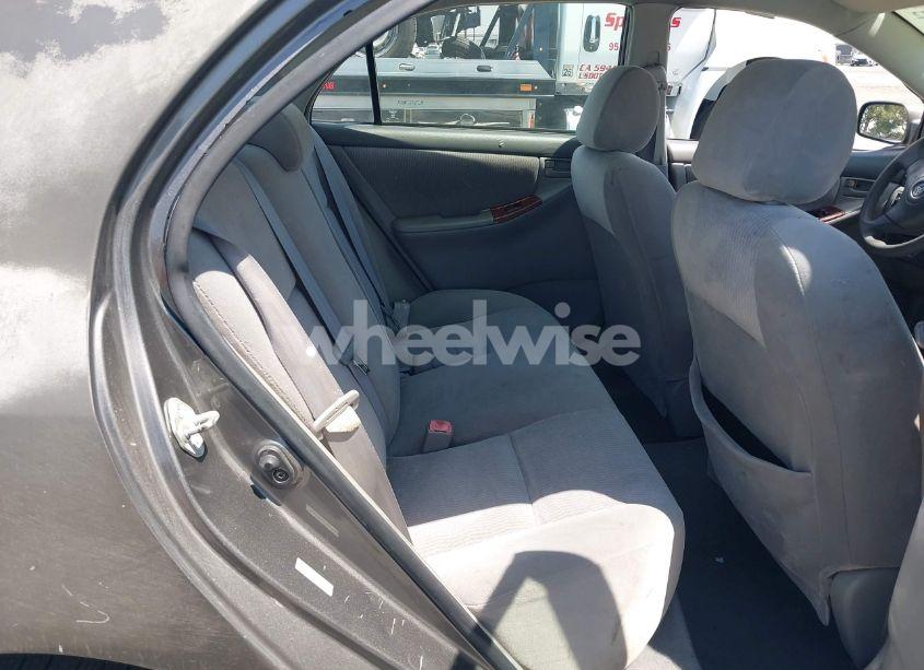 Photo 8 of 2005 Toyota Corolla CE/LE/S (VIN 1NXBR32E65Z497298)