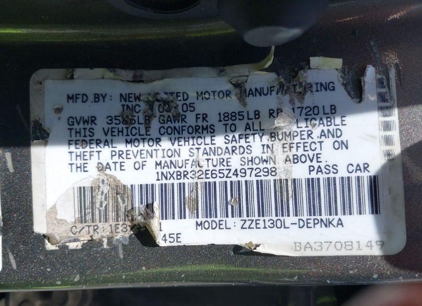 Photo 9 of 2005 Toyota Corolla CE/LE/S (VIN 1NXBR32E65Z497298)