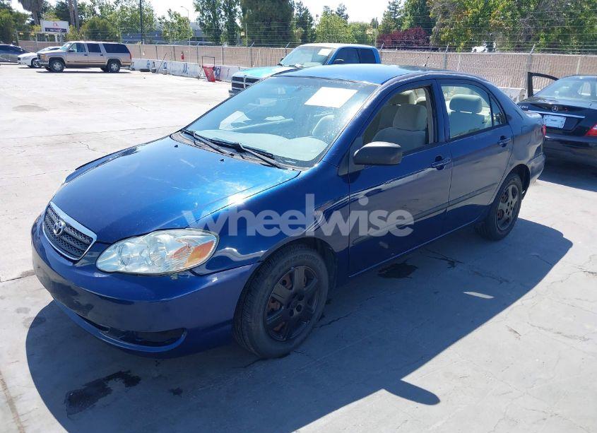 Photo 2 of 2005 Toyota Corolla CE (VIN 1NXBR32E65Z519932)