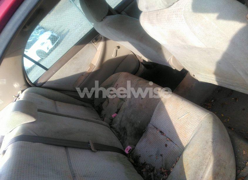 Photo 8 of 2005 Toyota Corolla CE (VIN 1NXBR32E65Z541624)