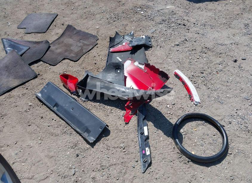 Photo 12 of 2005 Toyota Corolla S (VIN 1NXBR32E65Z552607)