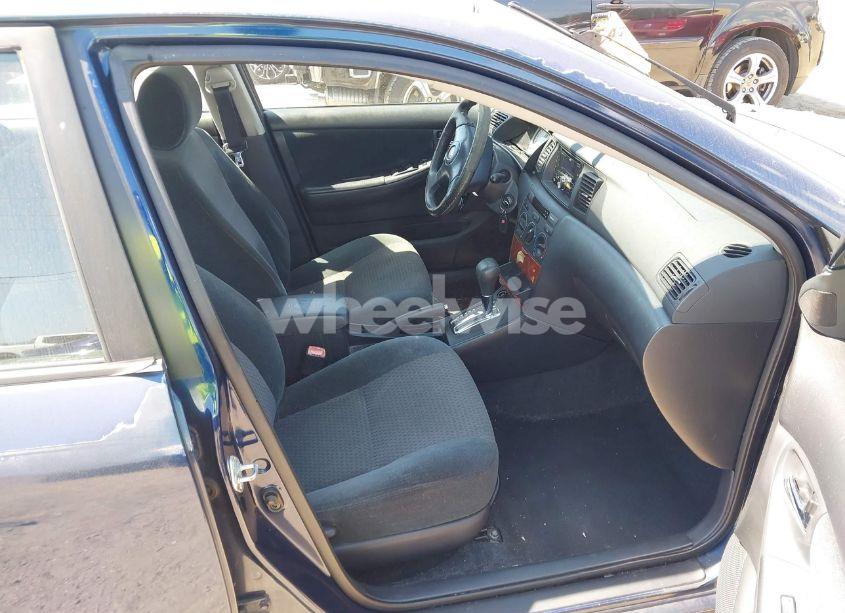 Photo 5 of 2005 Toyota Corolla S (VIN 1NXBR32E65Z552607)