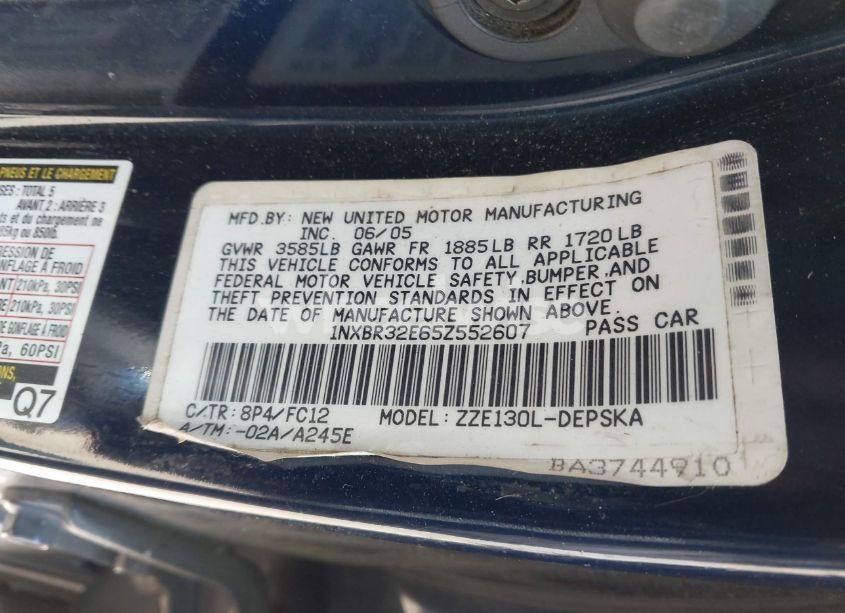 Photo 9 of 2005 Toyota Corolla S (VIN 1NXBR32E65Z552607)