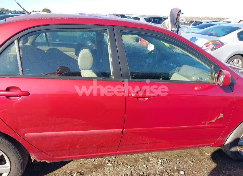 Photo 13 of 2005 Toyota Corolla LE (VIN 1NXBR32E65Z557080)