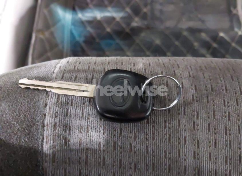 Photo 11 of 2006 Toyota Corolla CE (VIN 1NXBR32E66Z572986)