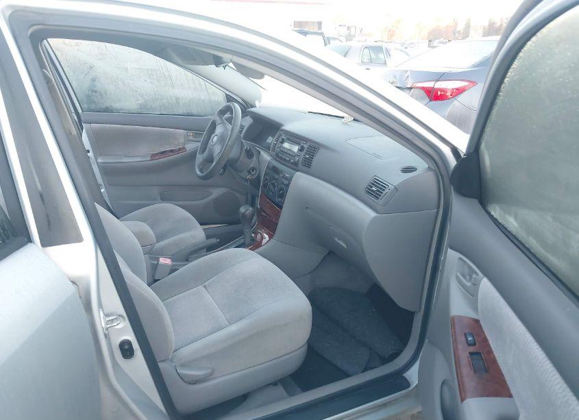 Photo 5 of 2006 Toyota Corolla LE (VIN 1NXBR32E66Z645838)