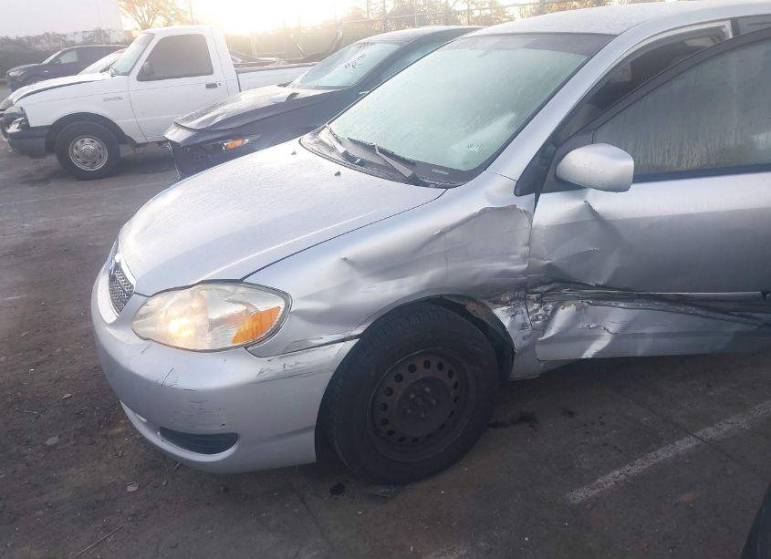 Photo 6 of 2006 Toyota Corolla LE (VIN 1NXBR32E66Z645838)