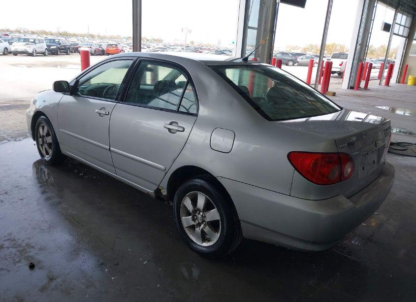 Photo 3 of 2006 Toyota Corolla LE (VIN 1NXBR32E66Z647203)
