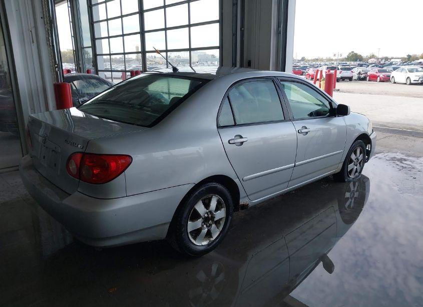 Photo 4 of 2006 Toyota Corolla LE (VIN 1NXBR32E66Z647203)