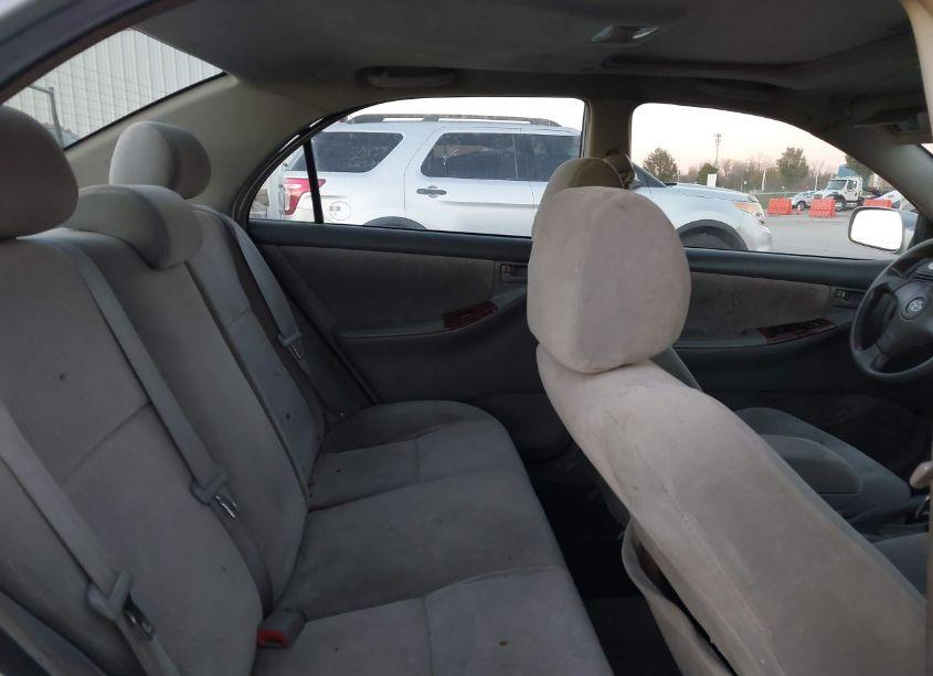 Photo 8 of 2006 Toyota Corolla LE (VIN 1NXBR32E66Z647203)