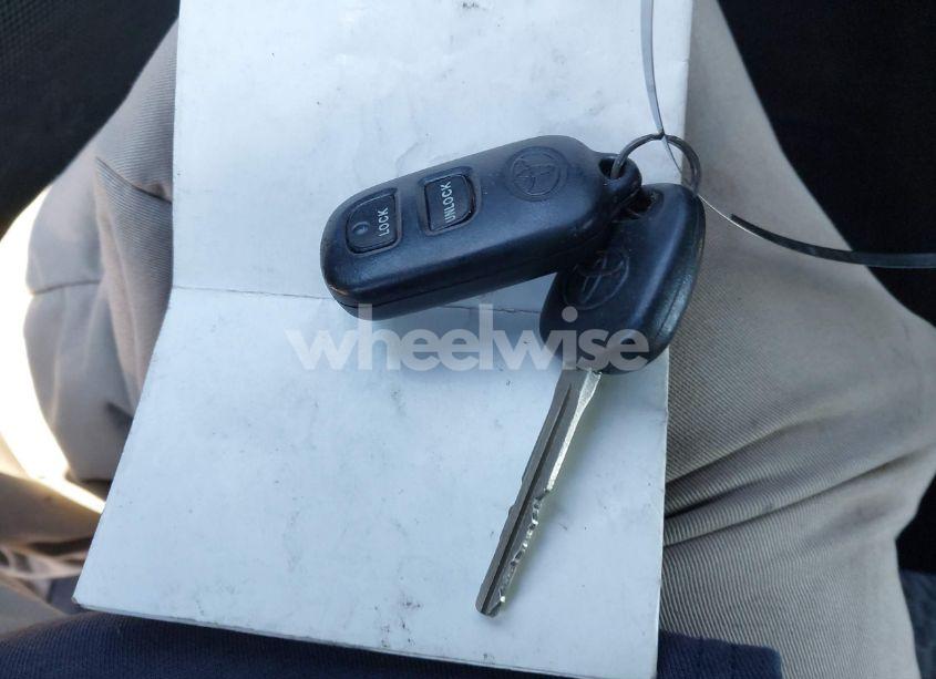 Photo 11 of 2006 Toyota Corolla S (VIN 1NXBR32E66Z689225)