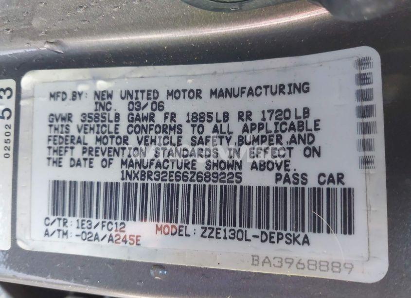 Photo 9 of 2006 Toyota Corolla S (VIN 1NXBR32E66Z689225)