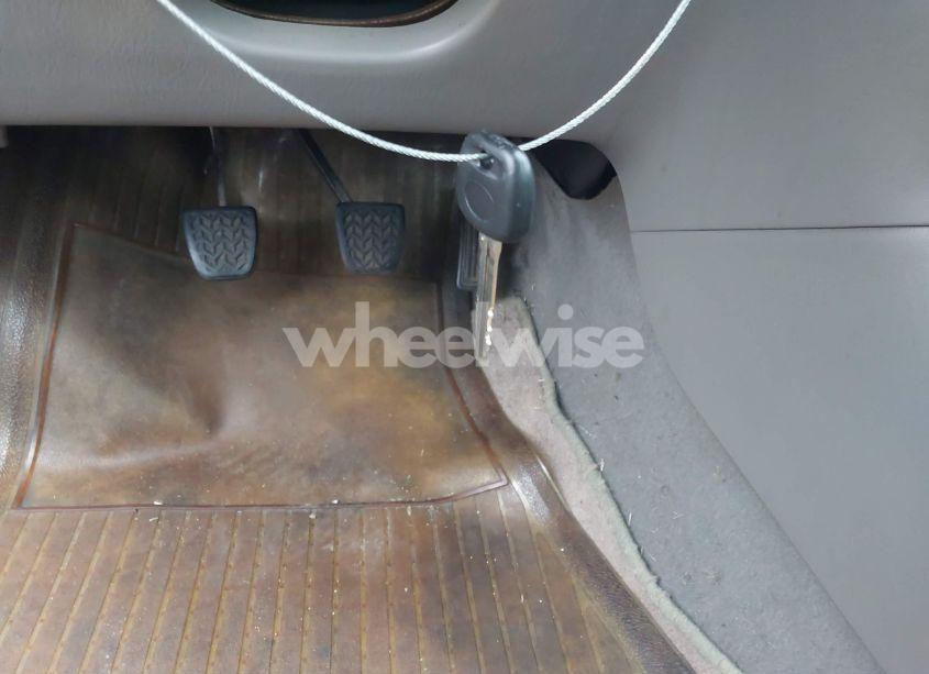 Photo 11 of 2007 Toyota Corolla CE (VIN 1NXBR32E67Z781887)