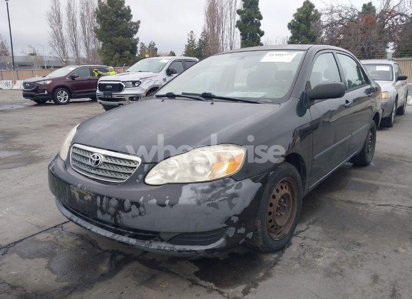 Photo 2 of 2007 Toyota Corolla CE (VIN 1NXBR32E67Z824673)