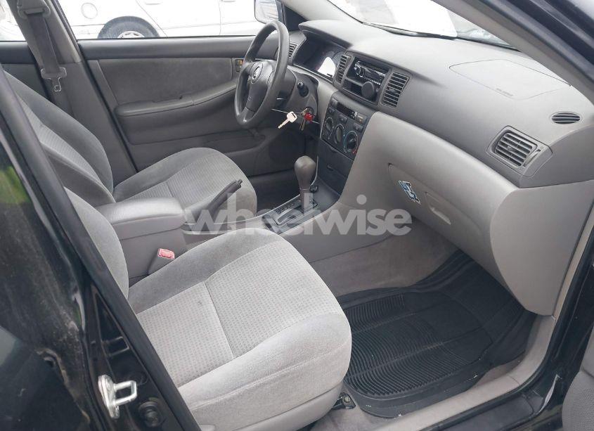 Photo 5 of 2007 Toyota Corolla CE (VIN 1NXBR32E67Z824673)