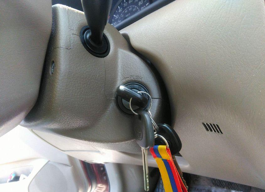 Photo 11 of 2007 Toyota Corolla CE (VIN 1NXBR32E67Z863473)