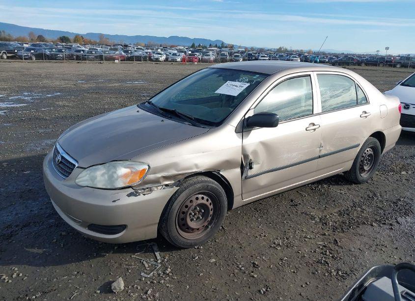 Photo 2 of 2007 Toyota Corolla CE/LE/S (VIN 1NXBR32E67Z879592)