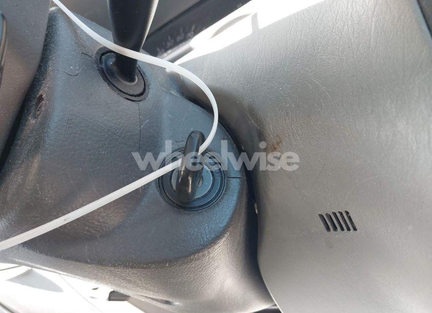 Photo 11 of 2007 Toyota Corolla LE (VIN 1NXBR32E67Z886400)