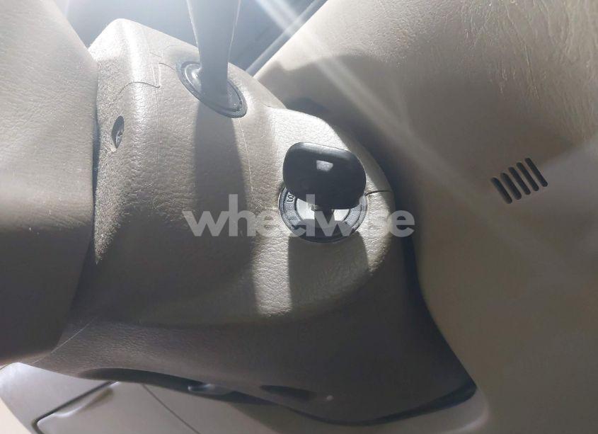 Photo 11 of 2007 Toyota Corolla CE (VIN 1NXBR32E67Z892844)