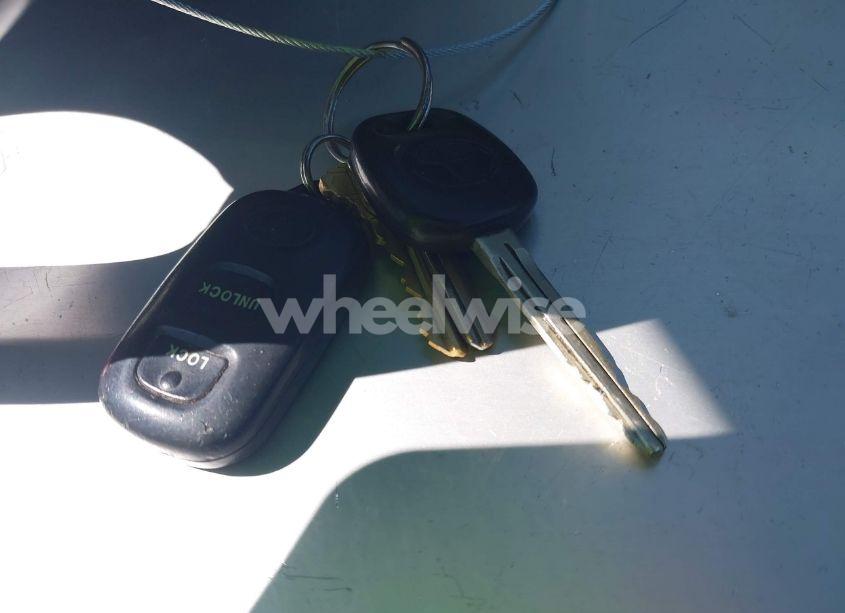 Photo 11 of 2007 Toyota Corolla S (VIN 1NXBR32E67Z900683)