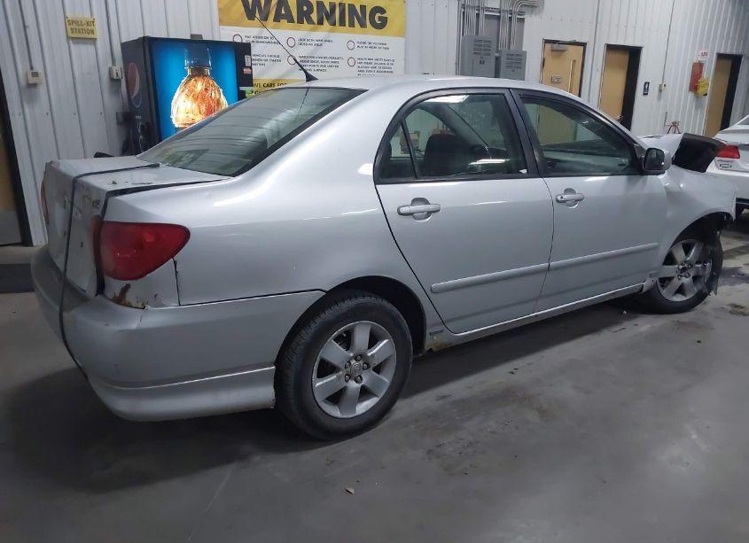 Photo 4 of 2008 Toyota Corolla S (VIN 1NXBR32E68Z038406)