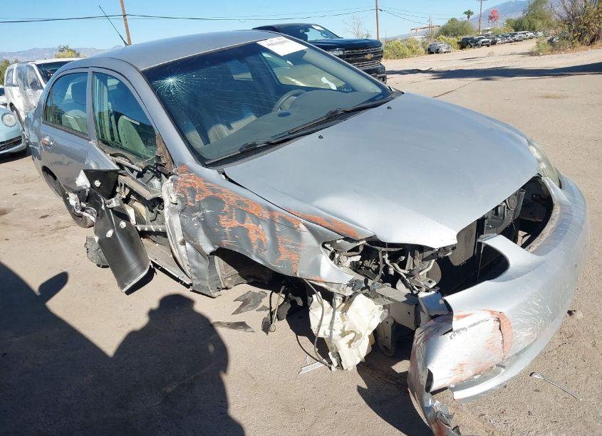 2008 Toyota Corolla CE (VIN 1NXBR32E68Z944524) main photo