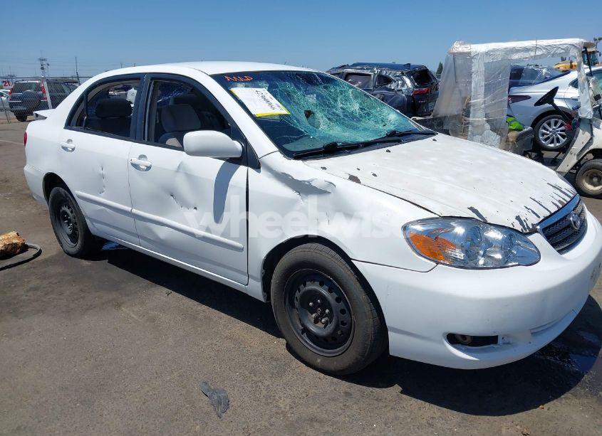 2008 Toyota Corolla LE (VIN 1NXBR32E68Z978625) main photo