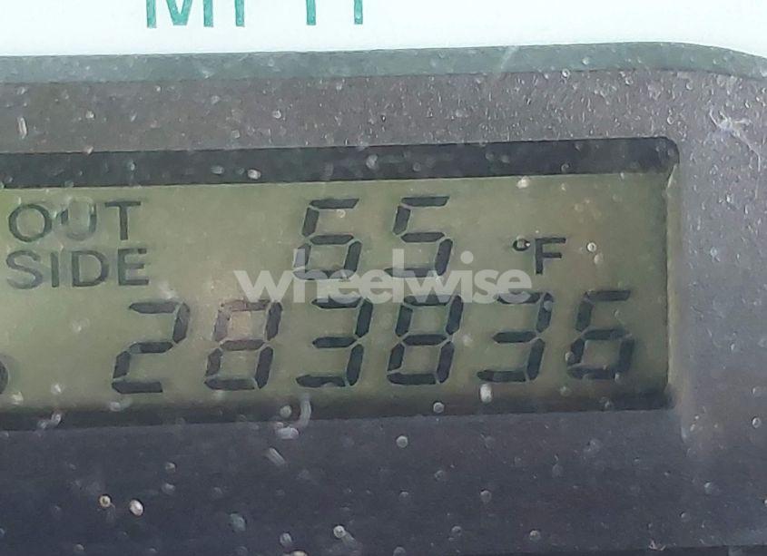 Photo 7 of 2003 Toyota Corolla LE (VIN 1NXBR32E73Z085808)