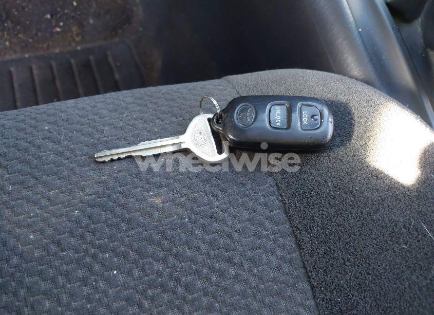 Photo 11 of 2003 Toyota Corolla S (VIN 1NXBR32E73Z105605)