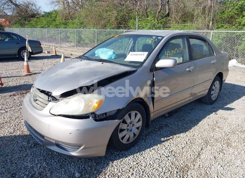 Photo 2 of 2003 Toyota Corolla LE (VIN 1NXBR32E73Z122503)