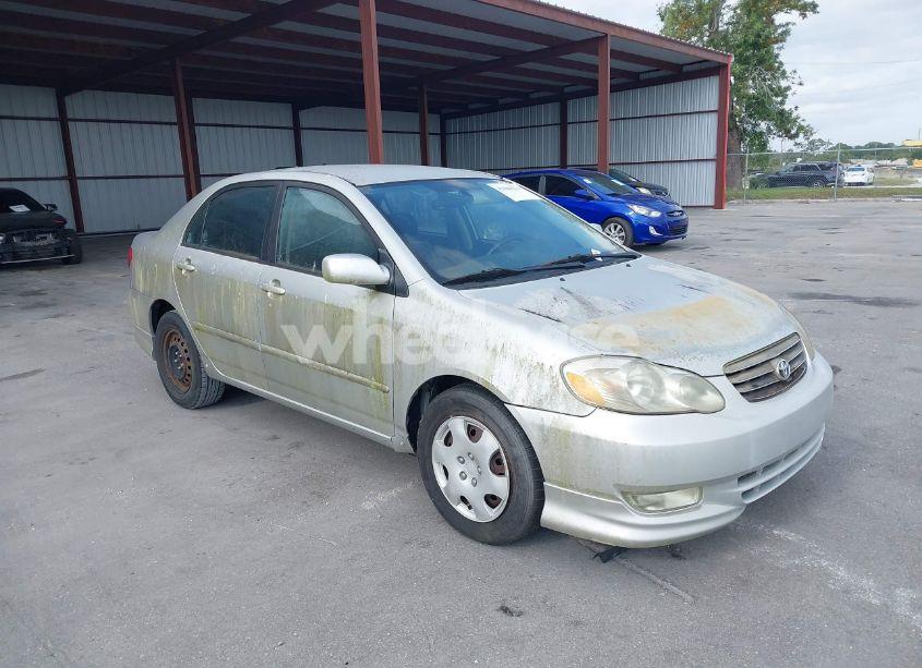 2004 Toyota Corolla S (VIN 1NXBR32E74Z196120) main photo