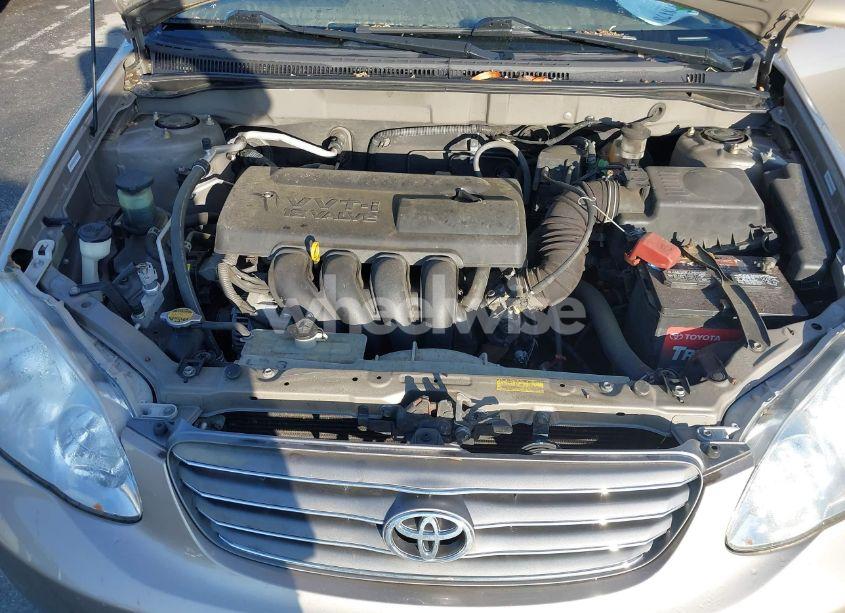 Photo 10 of 2004 Toyota Corolla LE (VIN 1NXBR32E74Z228466)