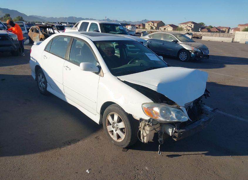 2004 Toyota Corolla CE/LE/S (VIN 1NXBR32E74Z341883) main photo