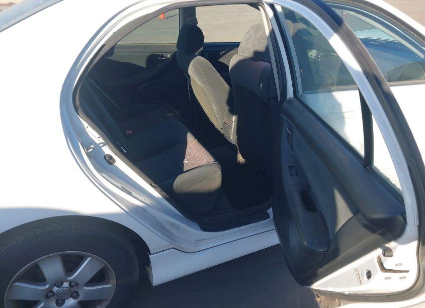 Photo 8 of 2004 Toyota Corolla CE/LE/S (VIN 1NXBR32E74Z341883)