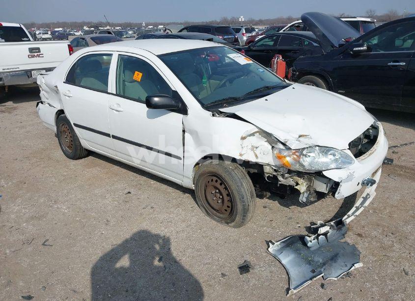 2005 Toyota Corolla CE (VIN 1NXBR32E75Z382063) main photo