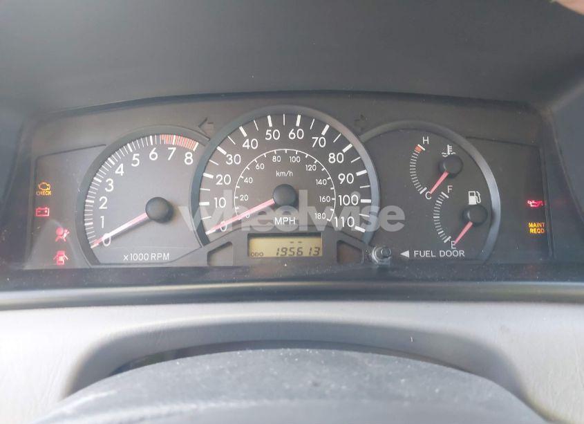 Photo 7 of 2005 Toyota Corolla LE (VIN 1NXBR32E75Z390289)