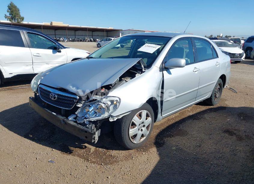 Photo 2 of 2005 Toyota Corolla LE (VIN 1NXBR32E75Z410296)