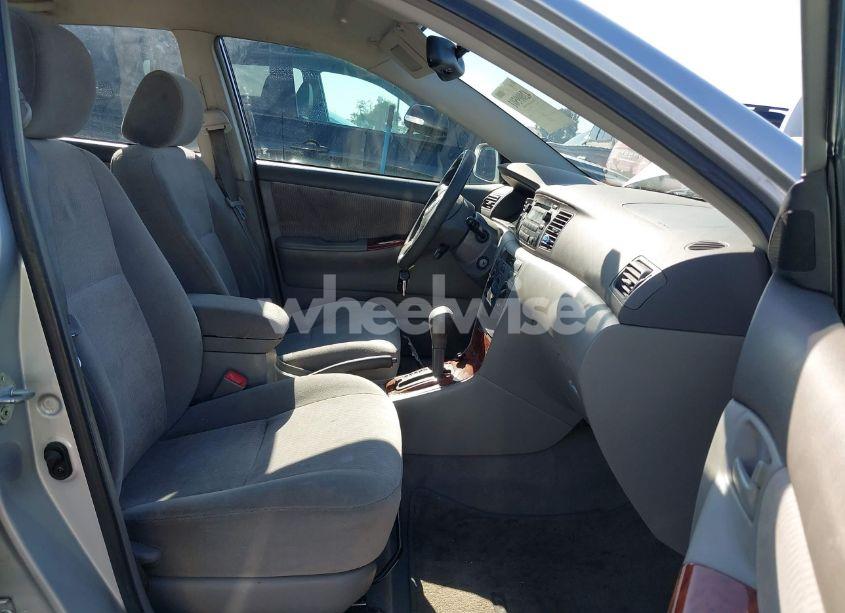 Photo 5 of 2005 Toyota Corolla LE (VIN 1NXBR32E75Z410296)